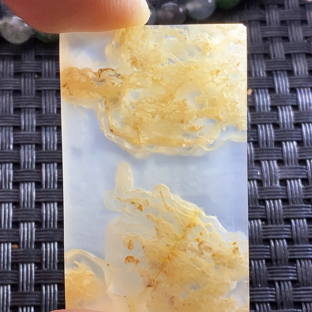 未镶嵌颈饰玛瑙/玉髓鹿*