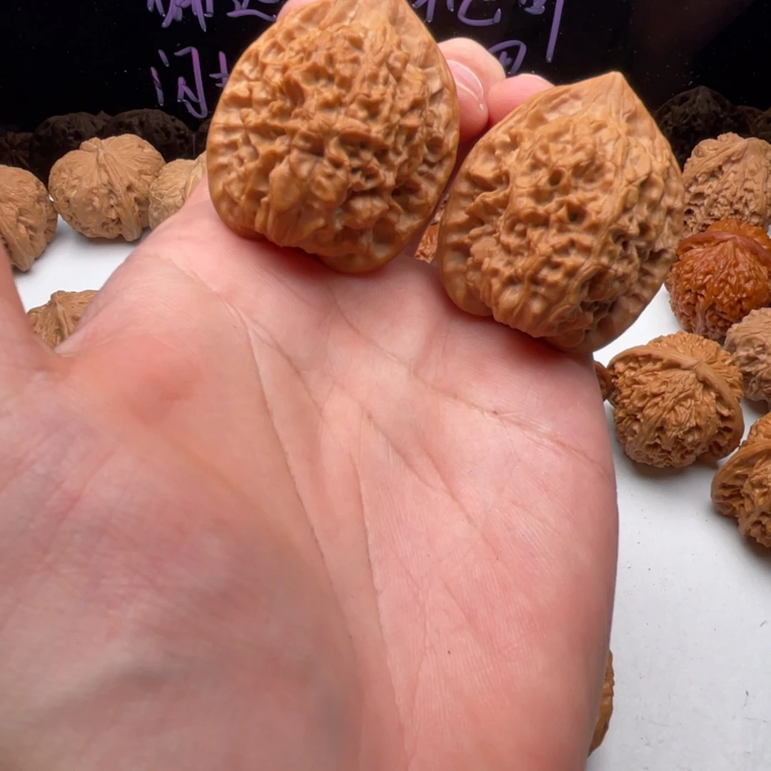 把件核桃37小官帽