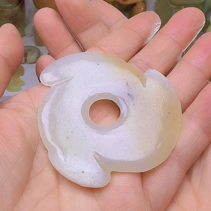 和田玉吊坠(不含链)未镶嵌