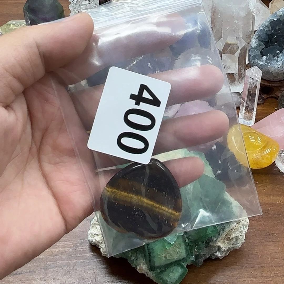 ****融未镶嵌大型摆件（非配饰）水晶