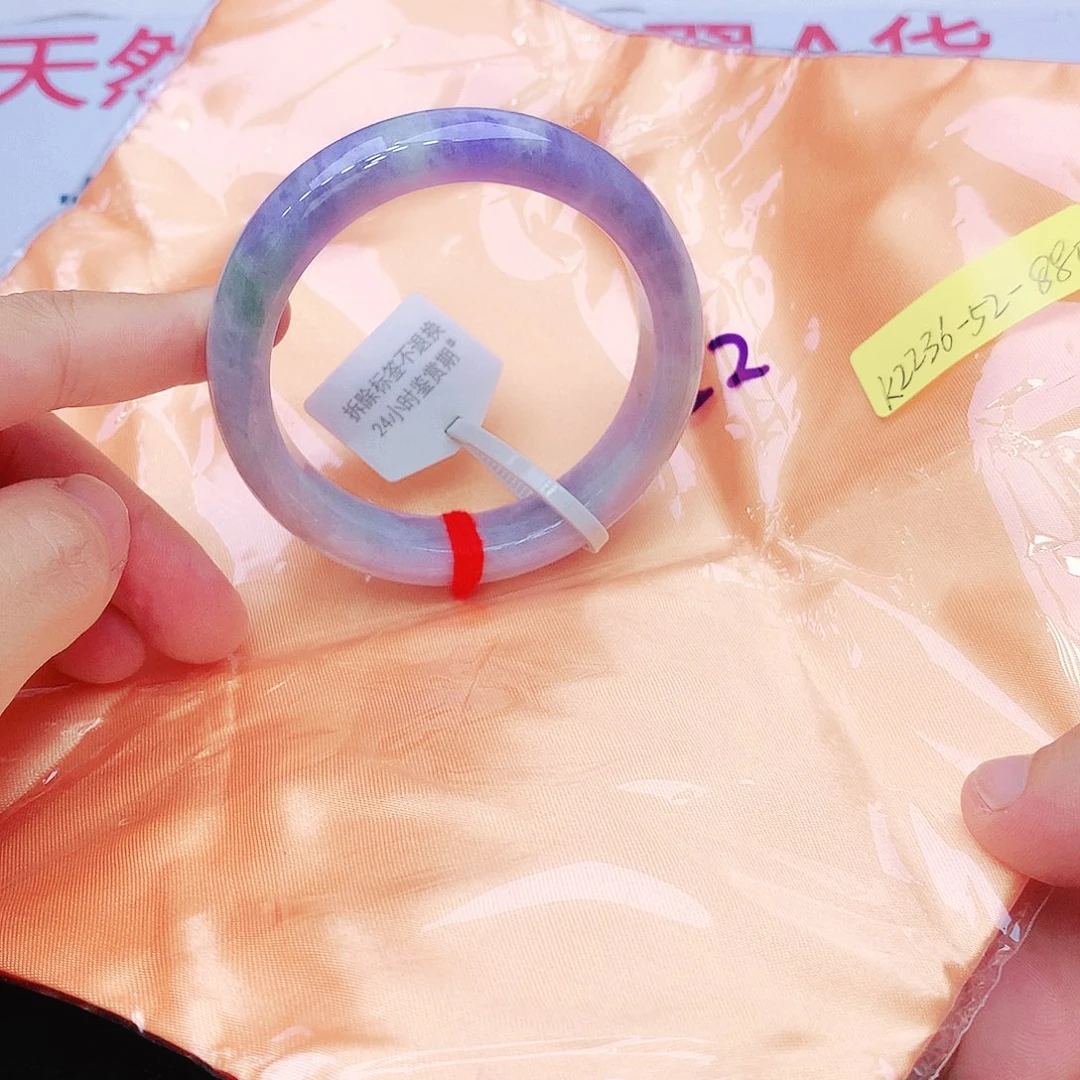翡翠未镶嵌手镯我