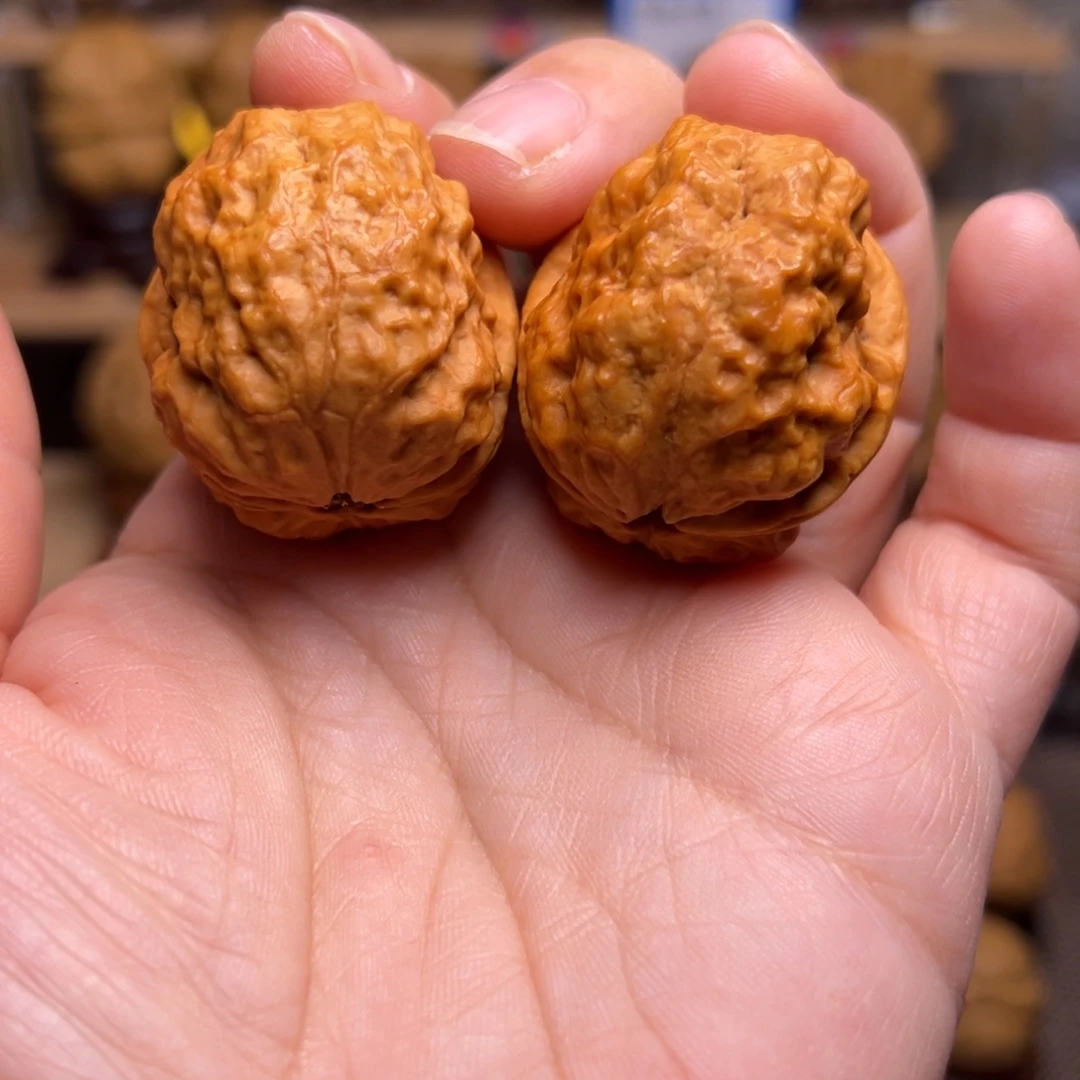 文玩核桃把件12w至尊妖蟾34尺