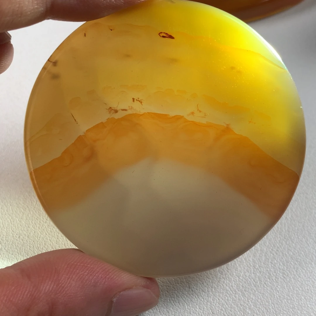 玛瑙/玉髓颈饰未镶嵌山*