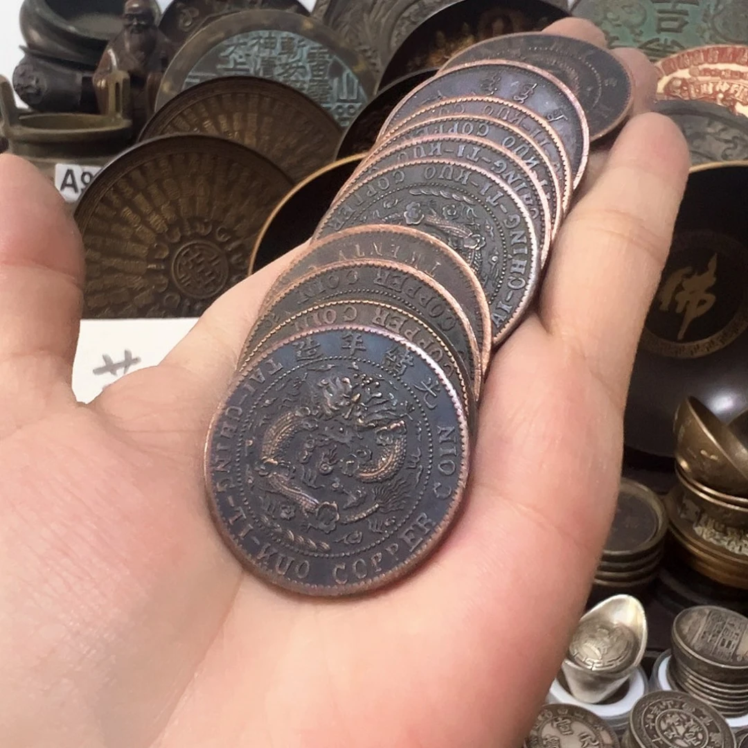 金属复古风格摆件