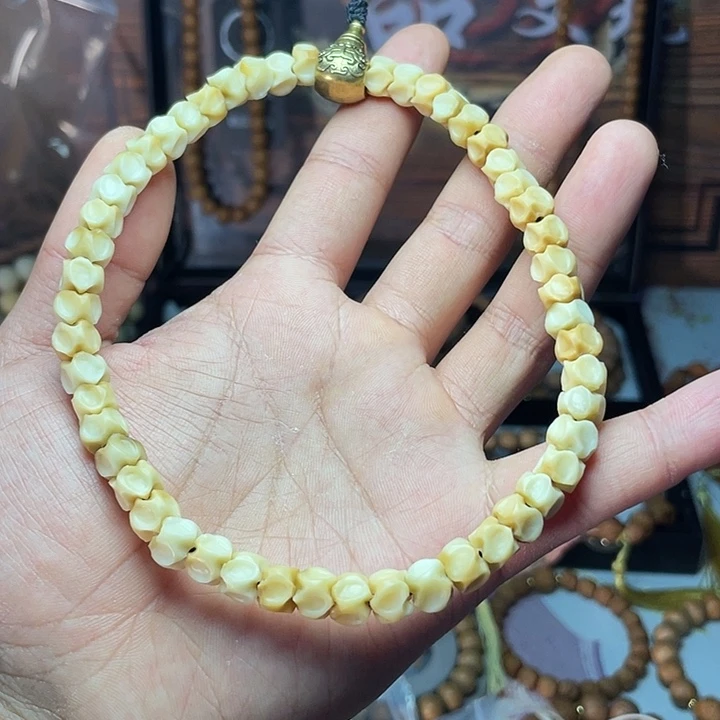 猴头核桃手串ﻩ****?龙脊全品