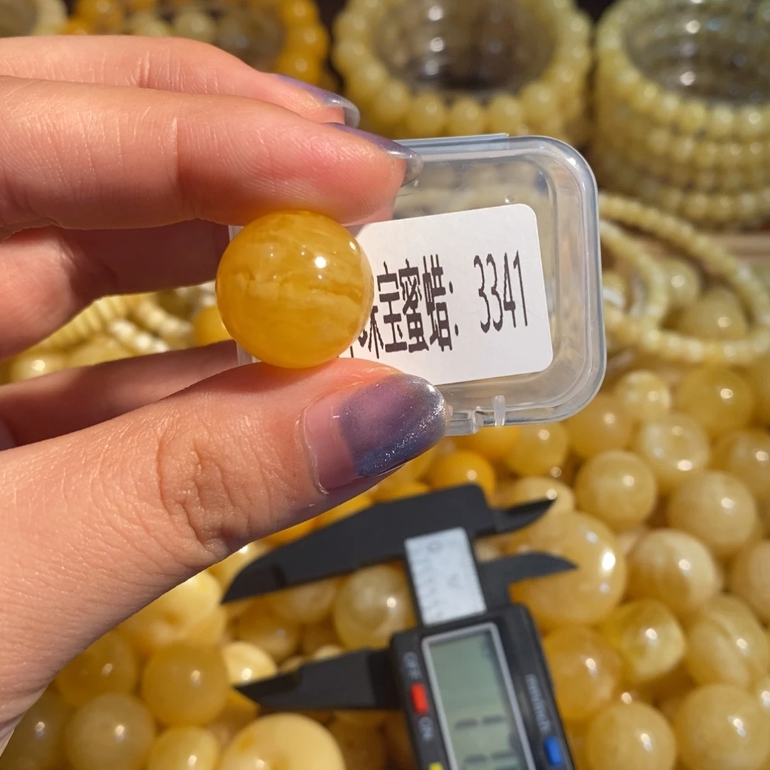 琥珀未镶嵌珠宝奇石3341