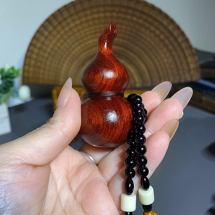 非洲紫檀（红花梨）非洲小叶紫檀手把件