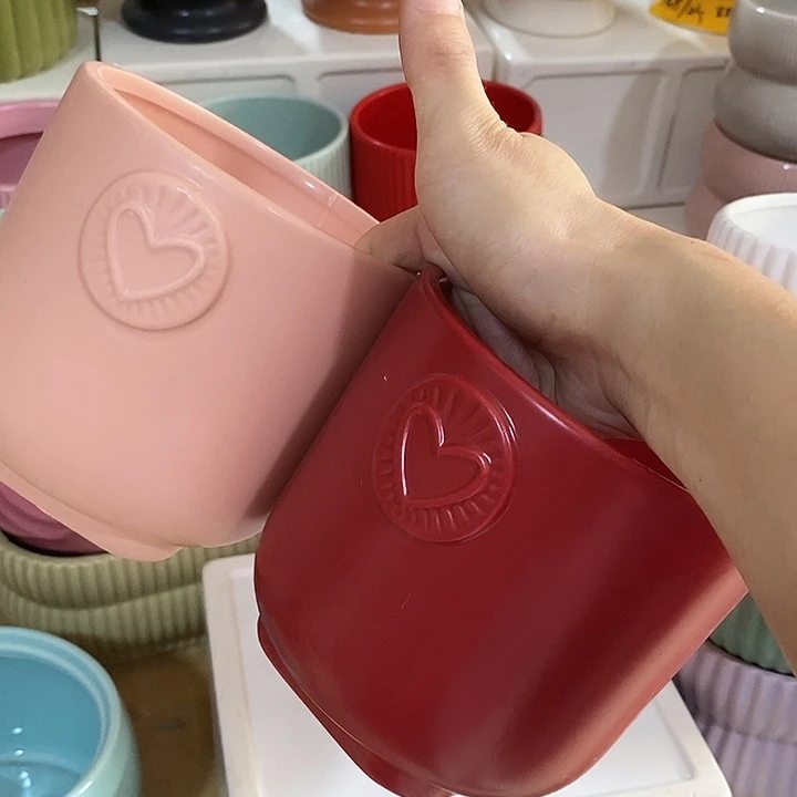 摆件陶盆有孔 瑕疵介意勿拍