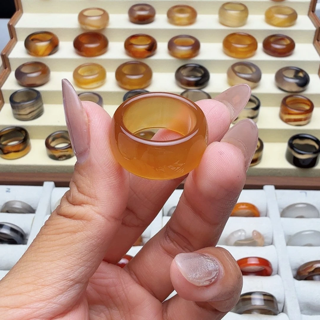 玛瑙/玉髓戒圈未镶嵌一***鹿