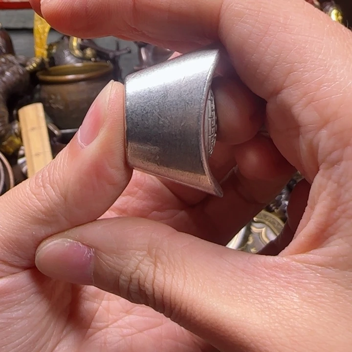 铜器把玩摆件链接