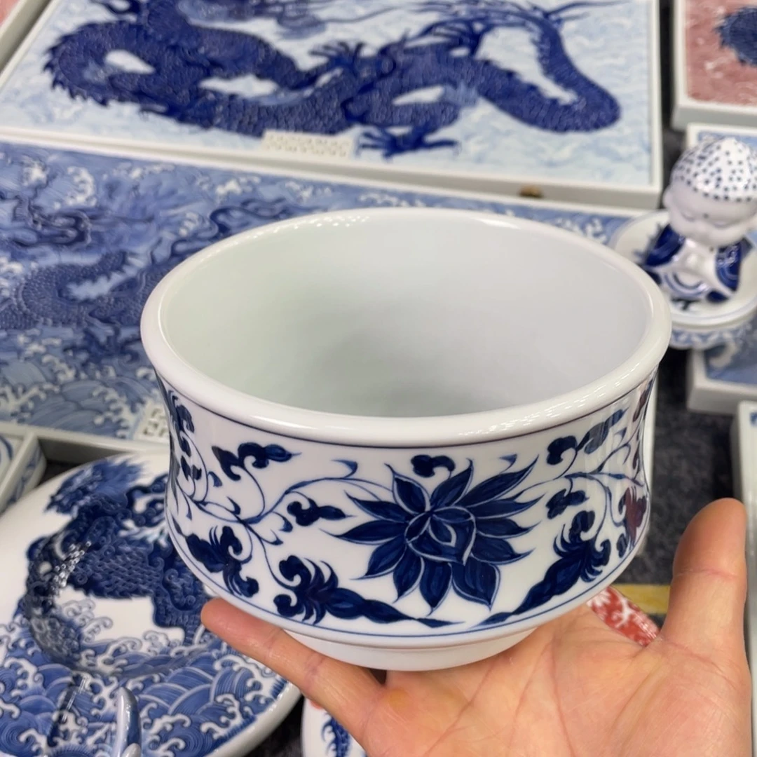 景德镇陶瓷手工手绘