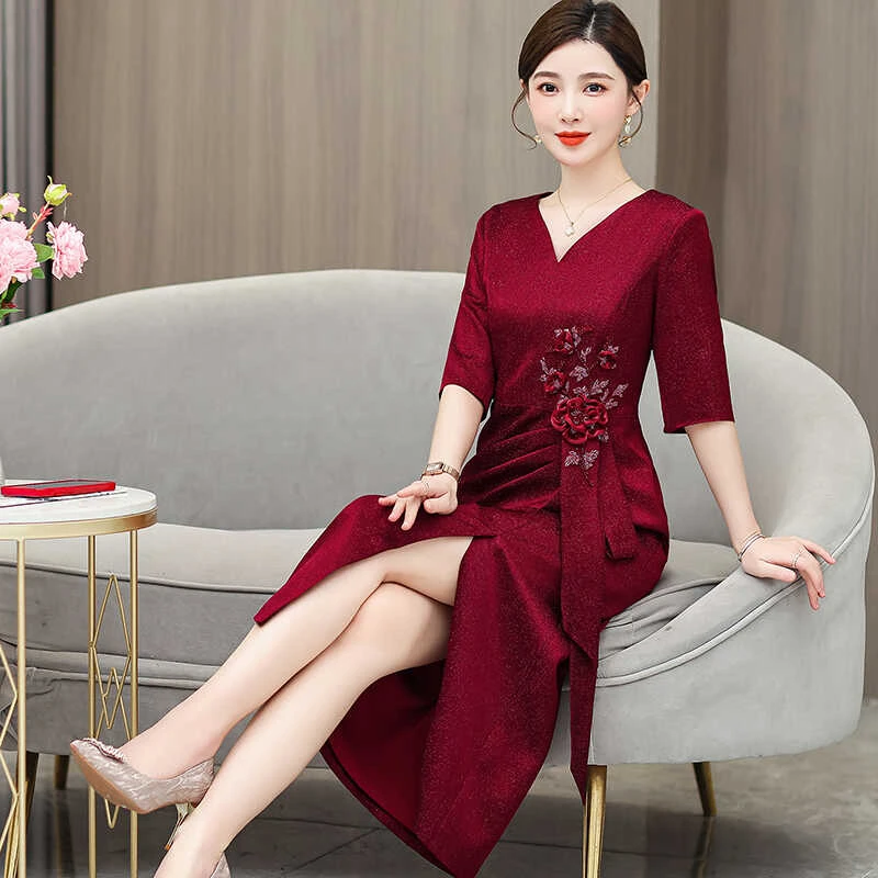 促销25新款新中式国风婚宴礼服年轻款高贵气质醋酸缎面连衣裙喜服