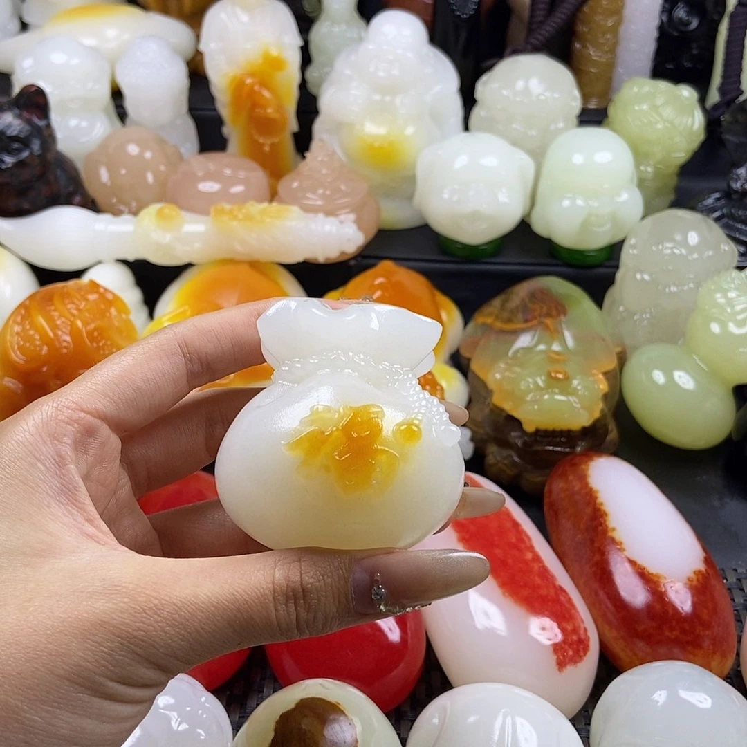 无花朵原石雕刻把件 福袋