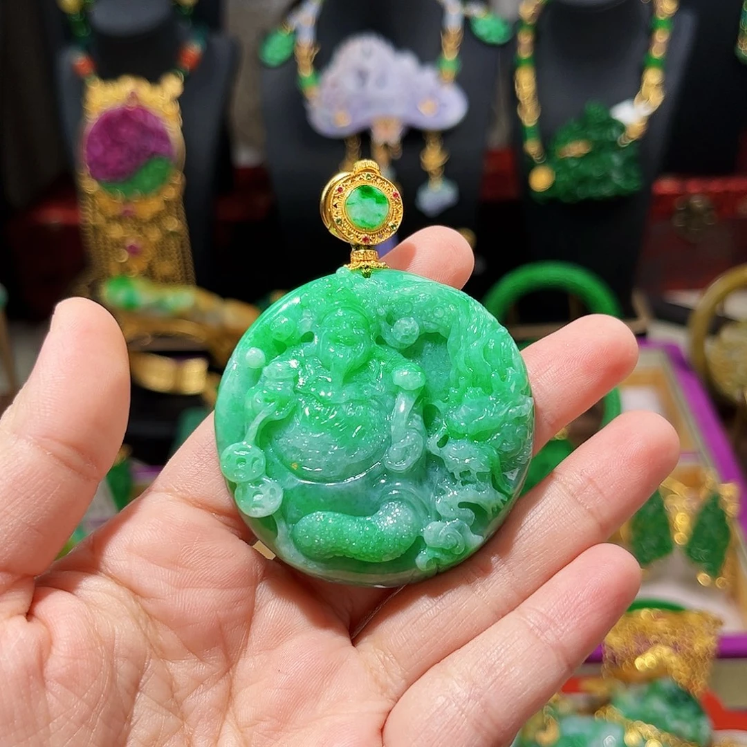 【闪购商品】翡翠吊坠(赠链)未镶嵌财神