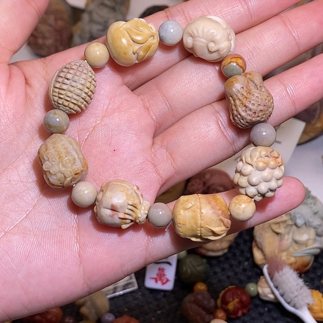 石英质玉（阿拉善玉）未镶嵌手链