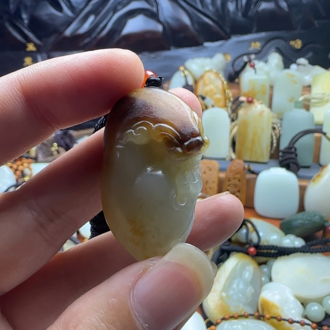 我***蟹和田玉未镶嵌车挂