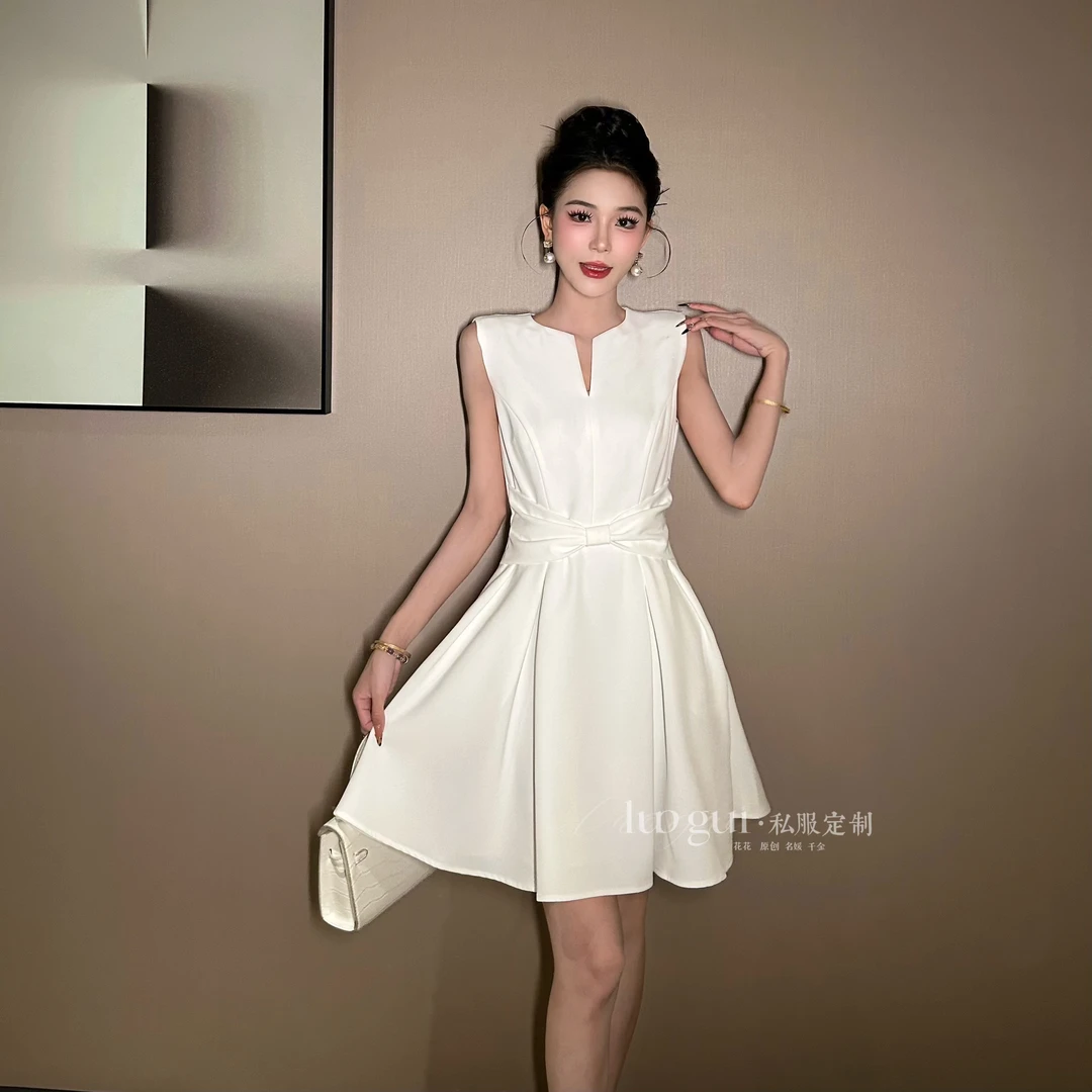 【花花原创】显瘦气质白色轻奢设计师名媛复古简约高级感连衣裙9086