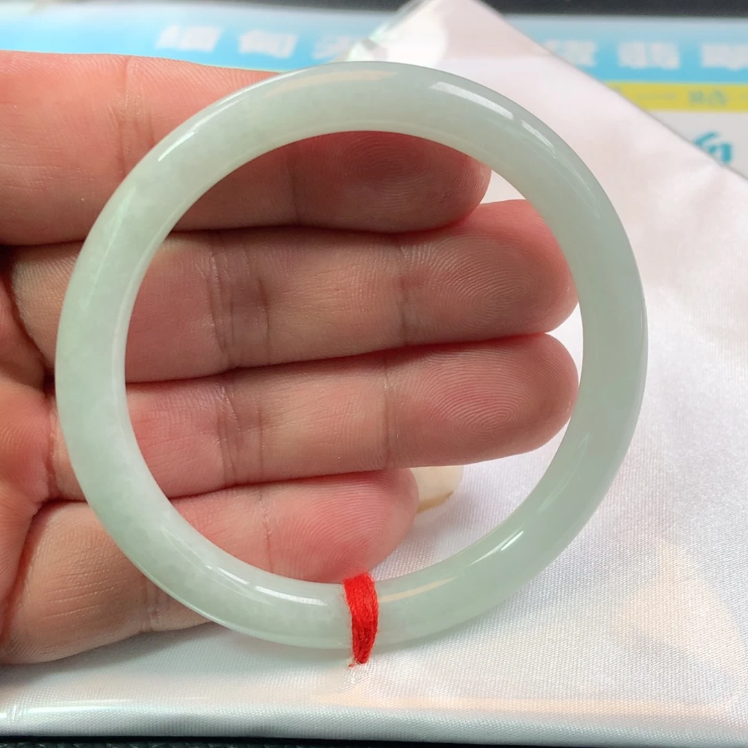 翡翠手镯未镶嵌0409号