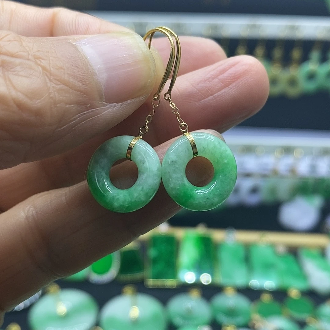 翡翠18K金镶嵌耳饰耳饰