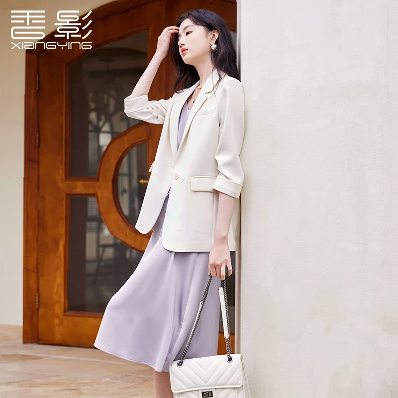 I831417西装 香影白色西装外套女春秋春装新款宽松高