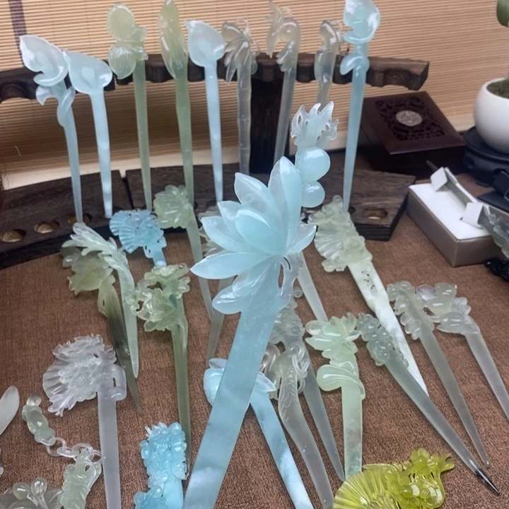 蛇纹石玉未镶嵌发饰