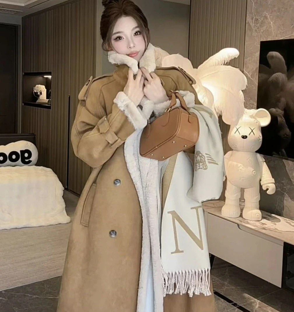 AMYSURE高级感女士街边风清纯风毛呢外套24013