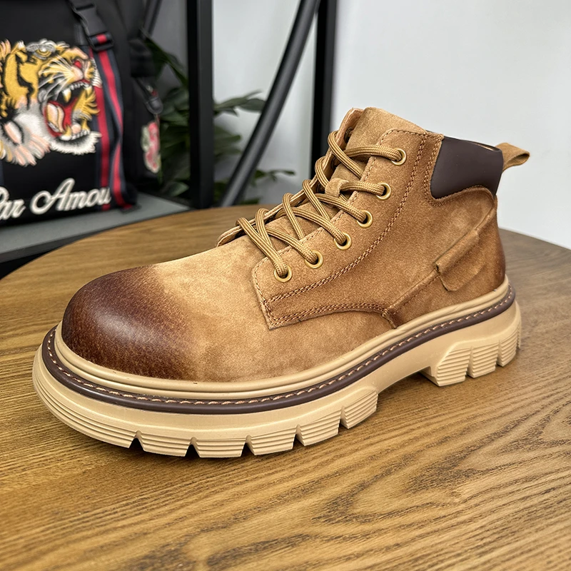 秋季新款猪八革马丁靴时尚休闲爆款大黄靴真皮复古英伦风短靴男款