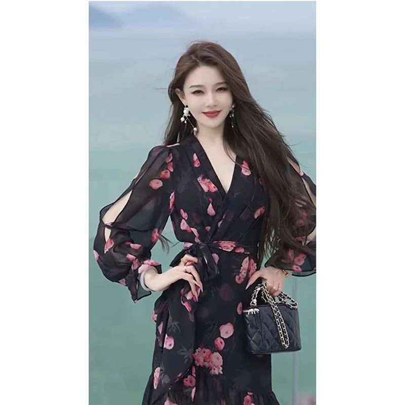 C212欧货轻奢时尚洋气碎花连衣裙夏季长袖收腰显瘦减龄女神范穿搭