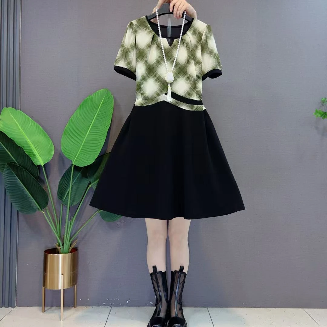 2025夏季新款时尚气质显瘦格子拼接短袖连衣裙女中长款遮肉裙子潮