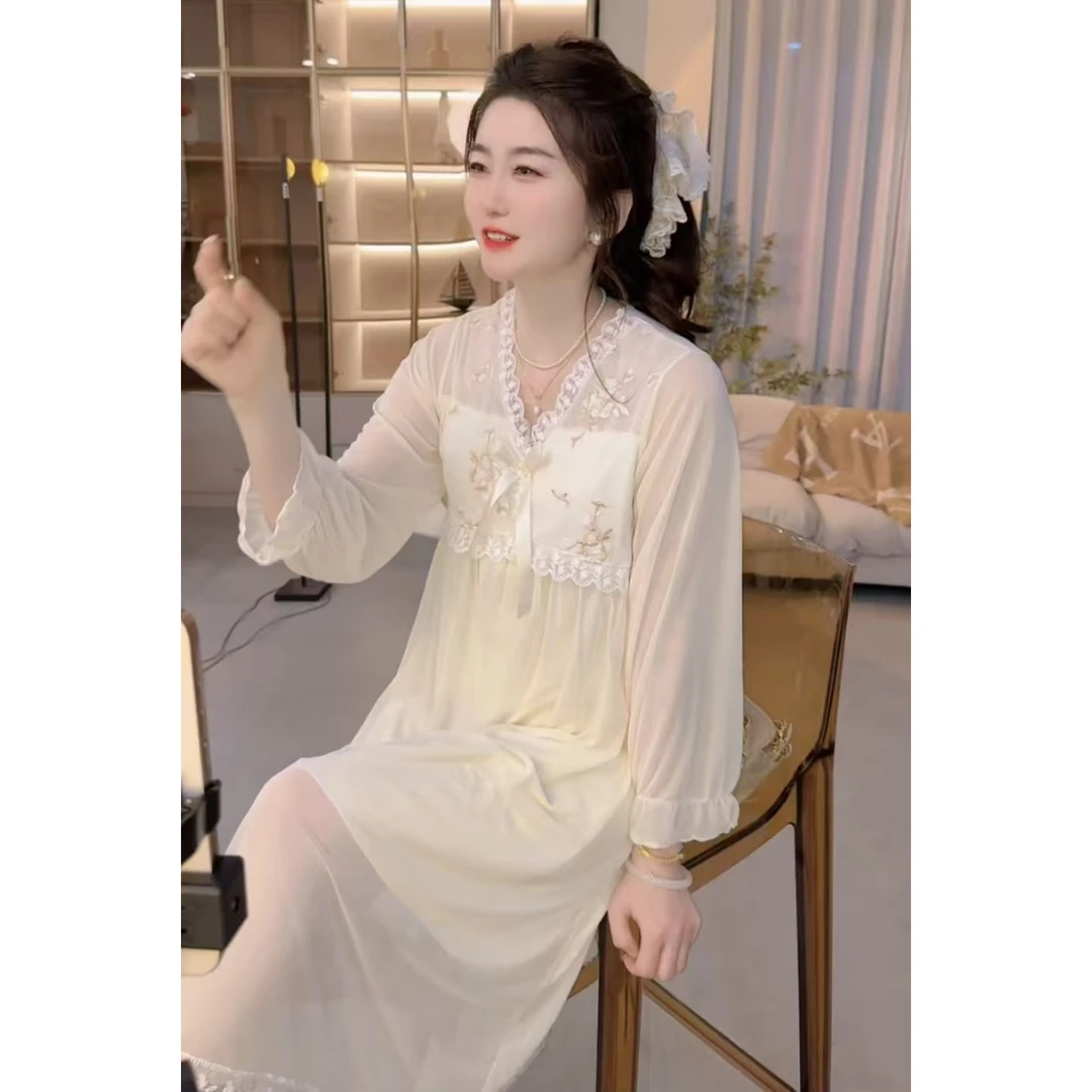 『柔情花朵J』时尚百搭新款设计睡裙2282