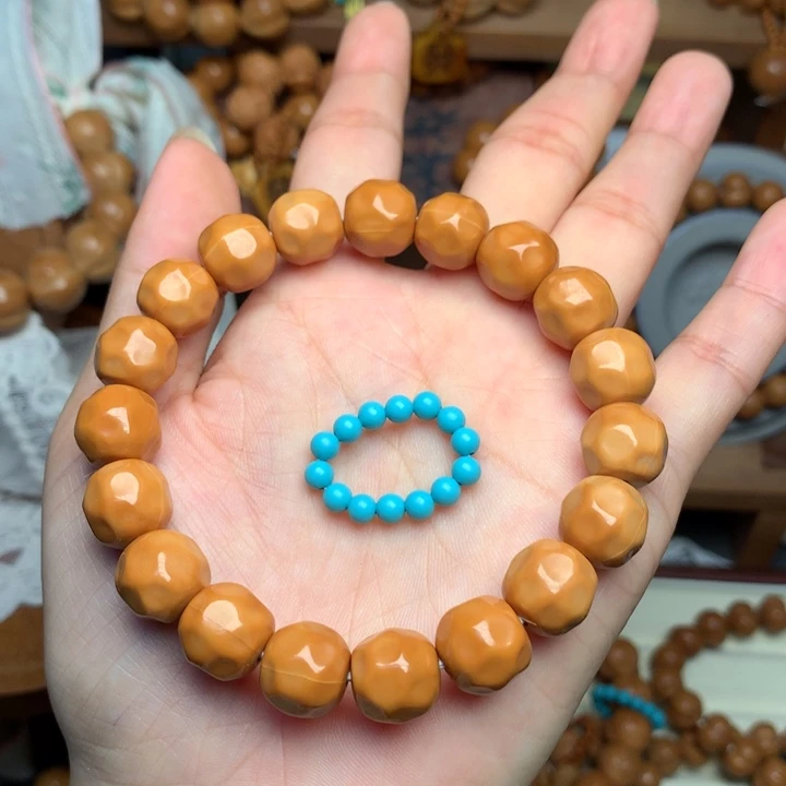 猴头核桃吊坠F****～11.3奶酪