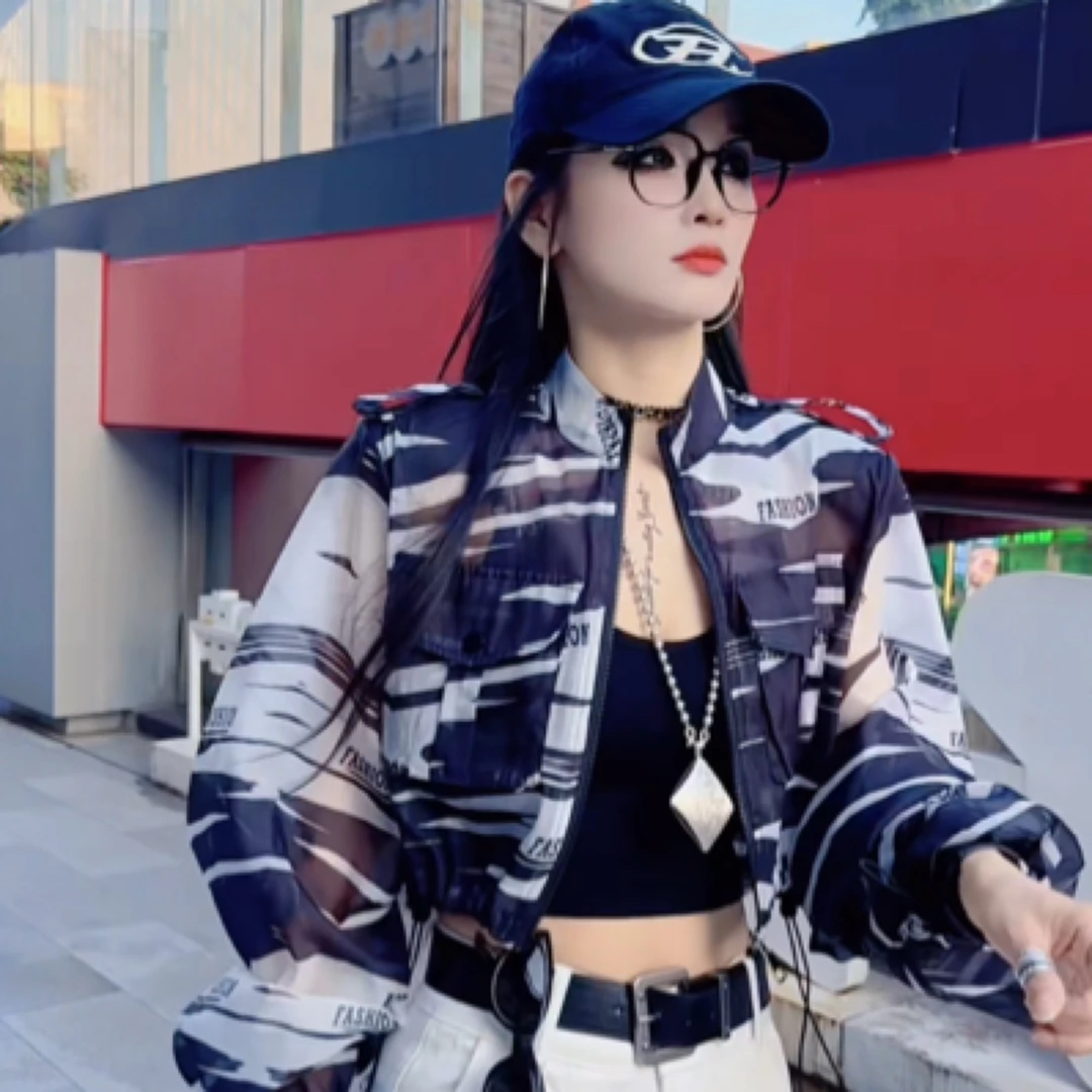 【C度笑笑力推】8969新品时尚南油高货短款防晒衣