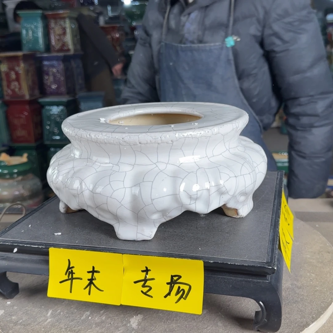 一风堂石湾花盆。气孔微瑕