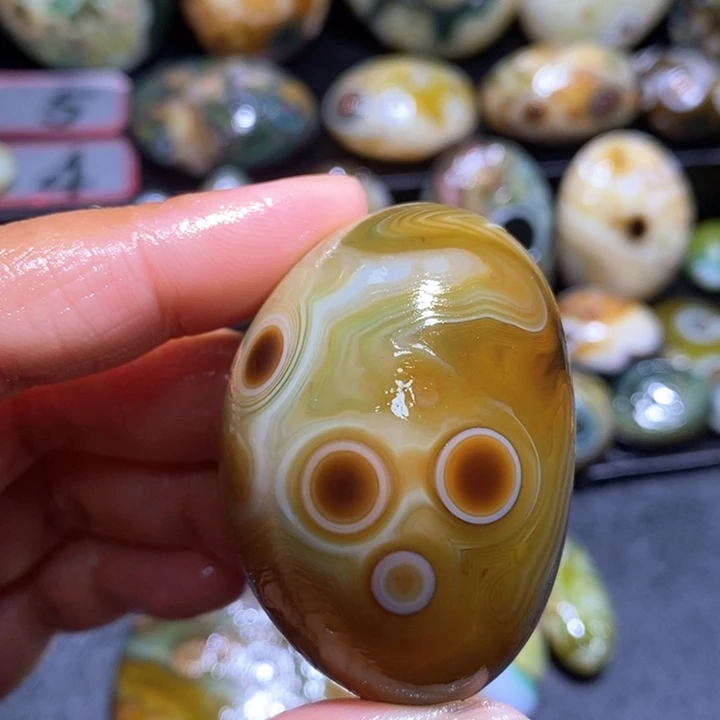 未镶嵌发饰玛瑙/玉髓74