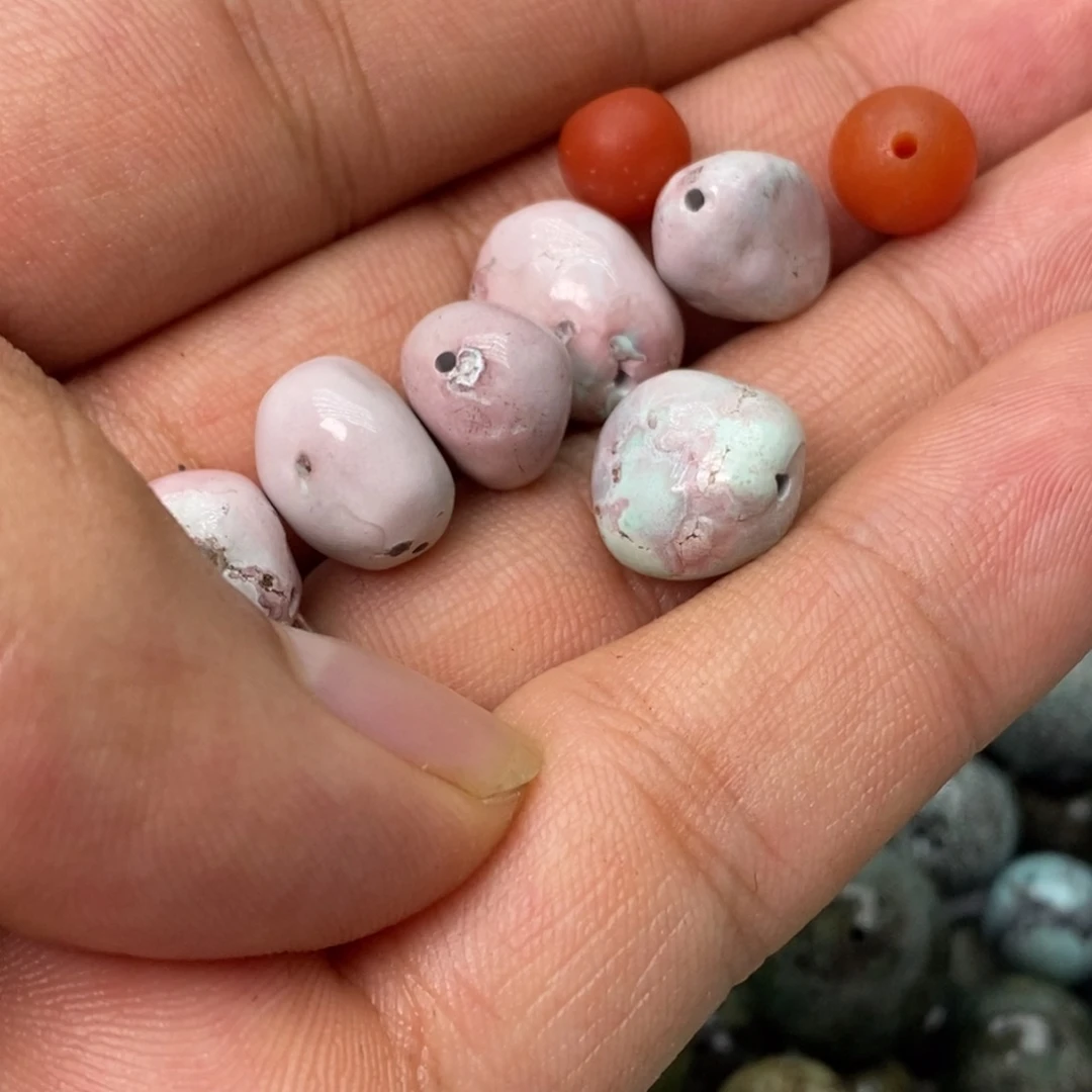 喵***宝南红玛瑙未镶嵌珠宝奇石