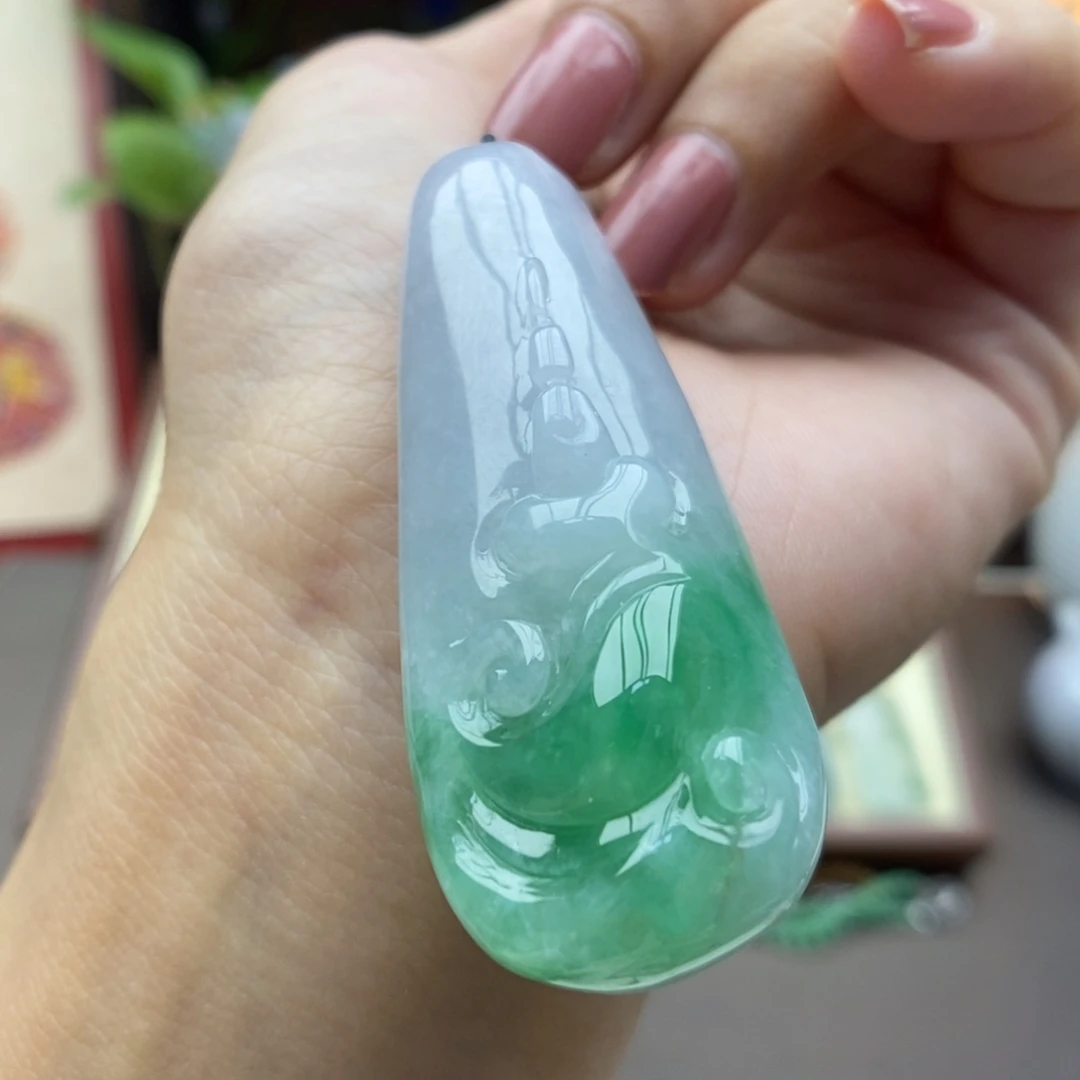 翡翠未镶嵌颈饰吊坠37