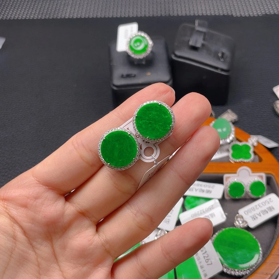 翡翠吊坠(不含链)银S925镶嵌潘*u