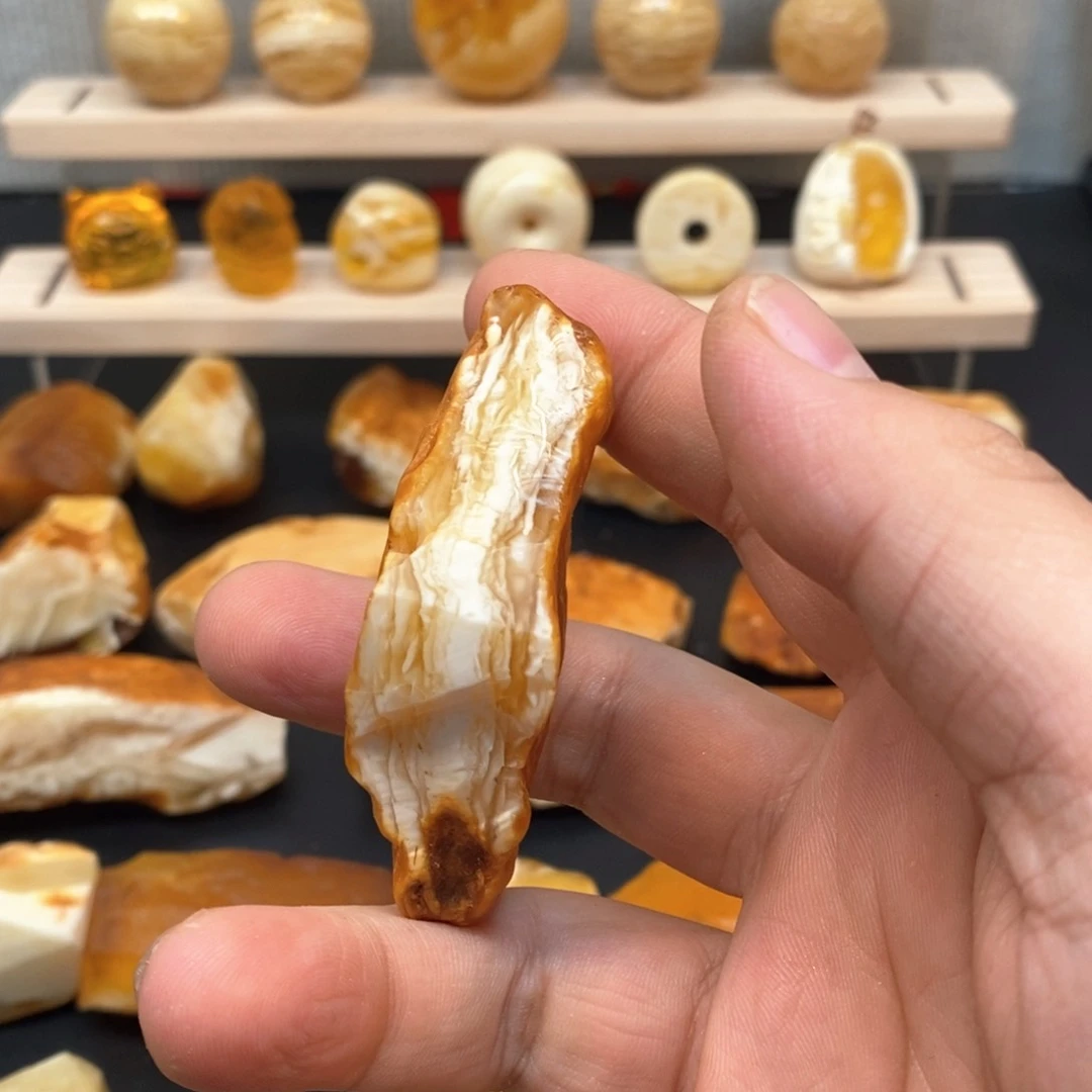 定制琥珀未镶嵌嘉*华天然蜜蜡原石加工不退不换