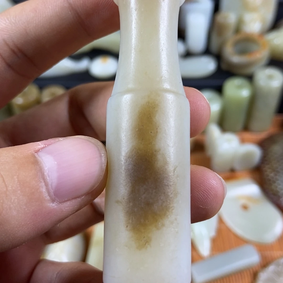 颈饰未镶嵌和田玉陈*