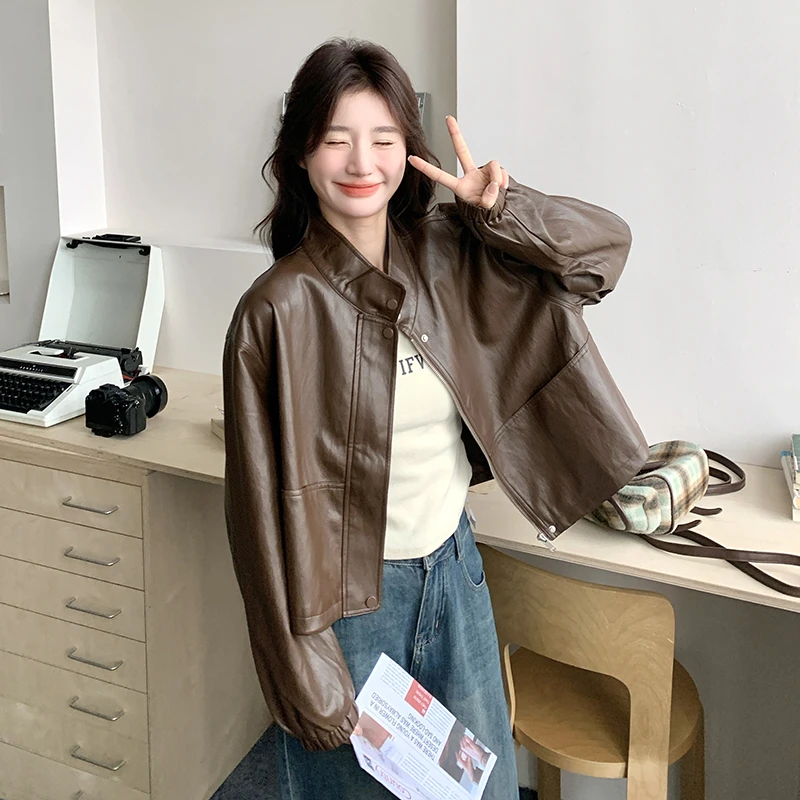 咖色立领短款皮衣外套女春季款小个子休闲宽松蛋白皮时髦夹克上衣