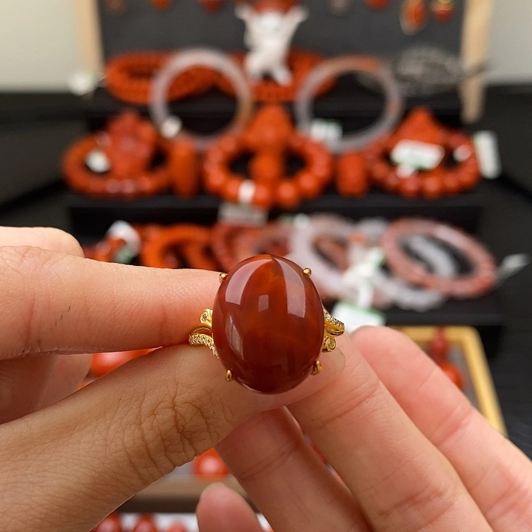 南红玛瑙银S925镶嵌四川凉山牛血红戒指