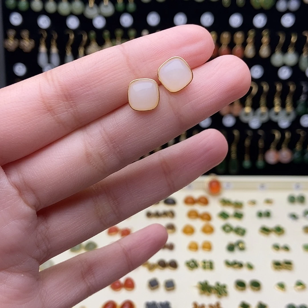 和田玉银S925镶嵌耳饰