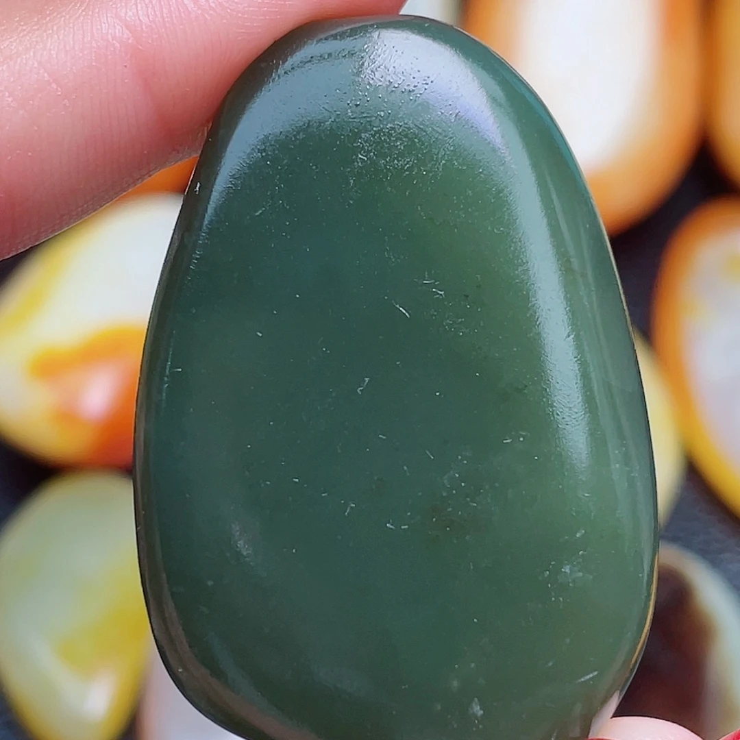 和田玉未镶嵌珠宝奇石