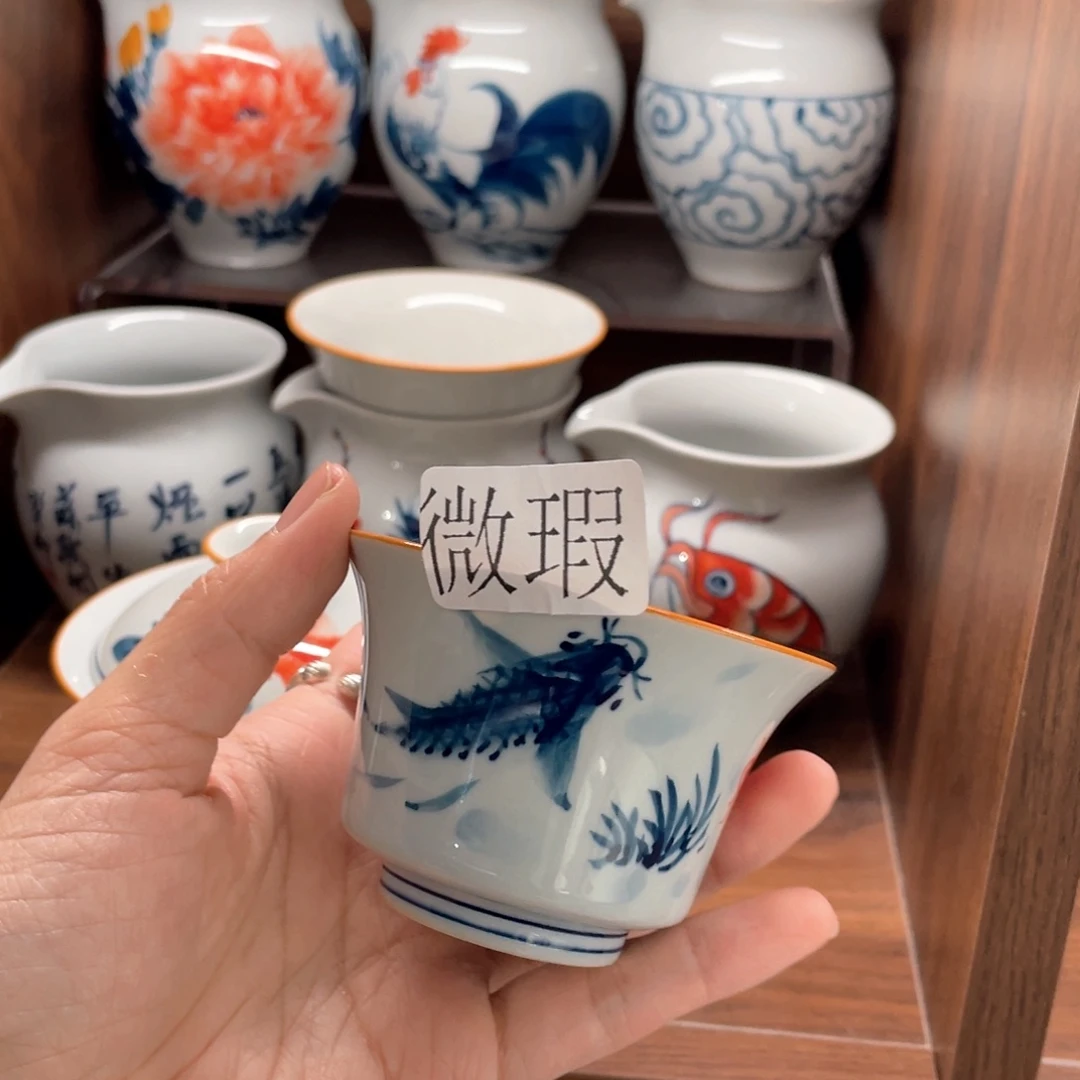 釉下手绘茶具微瑕