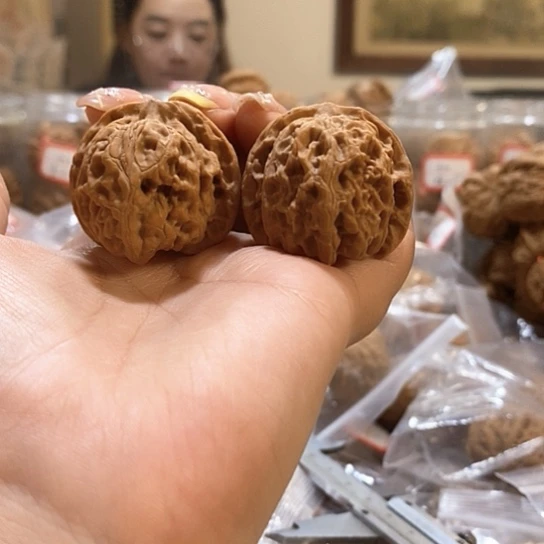 文玩核桃吊坠35苹果园尖有伤