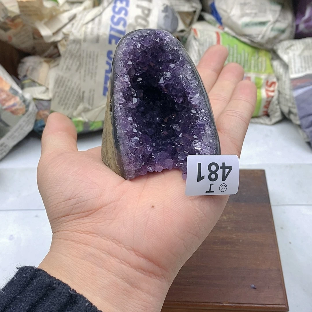 紫晶大型摆件（非配饰）未镶嵌