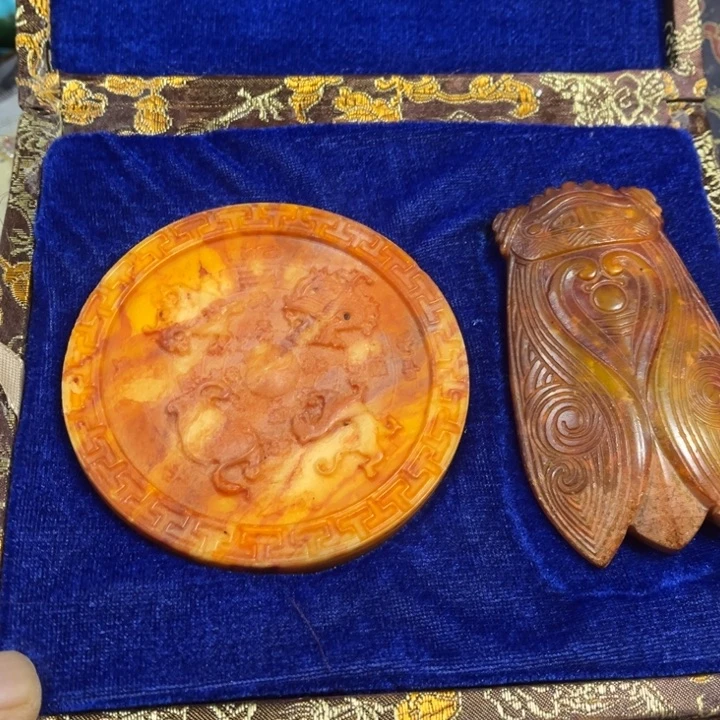 未镶嵌和田玉（糖玉）挂件