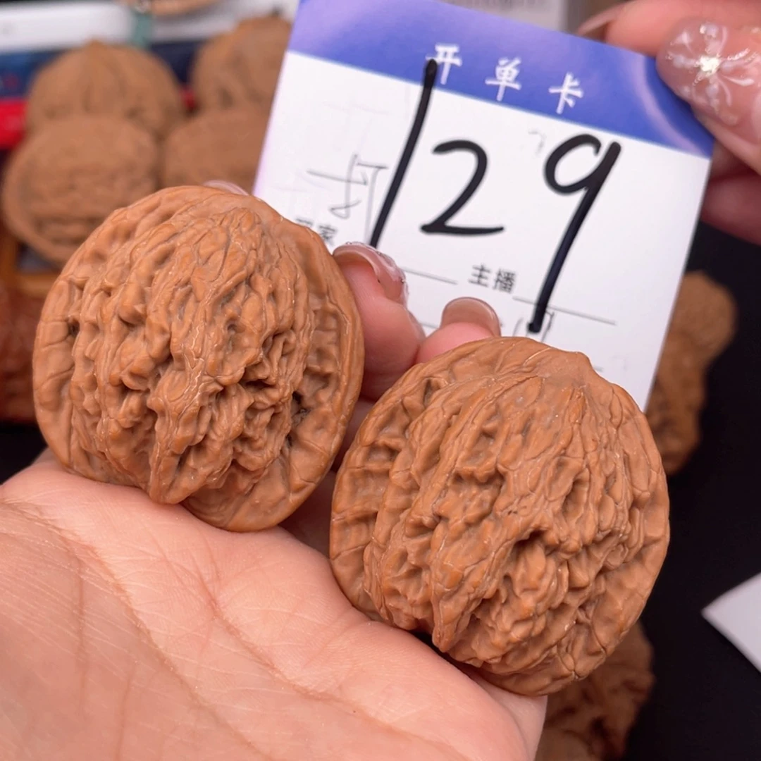 桃核吊坠虎头42+尺寸y