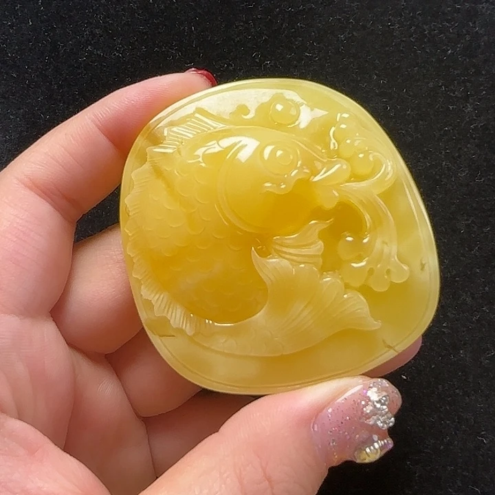 蜜蜡珠宝奇石未镶嵌