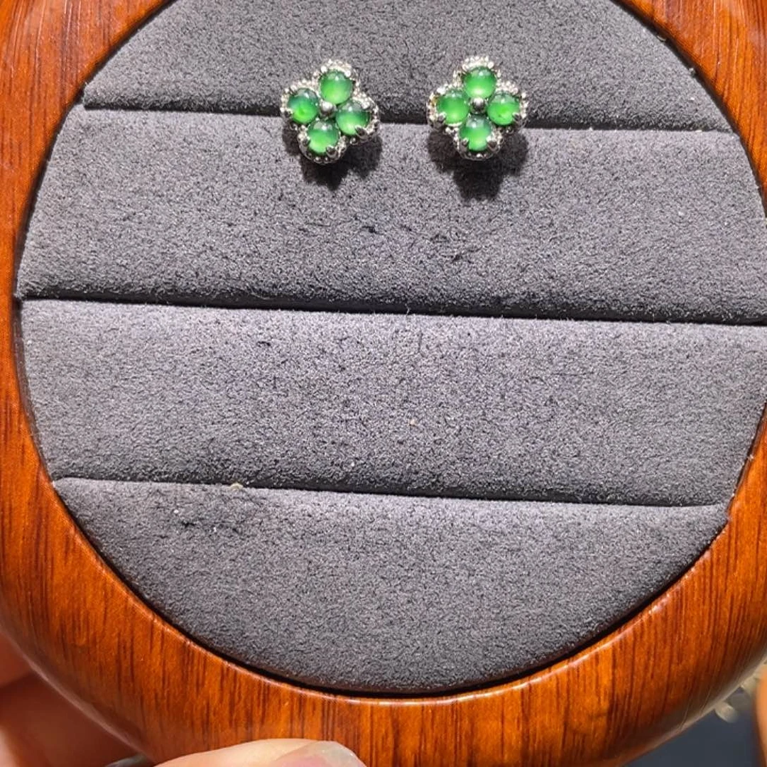 颈饰银S925镶嵌翡翠